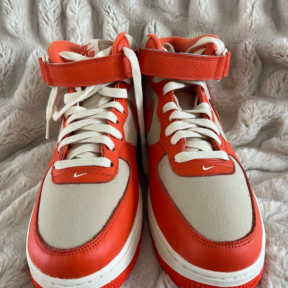 COPY - NWOT Nike Air Force 1 High Top Men’s Size 10 - Picture 2 of 5